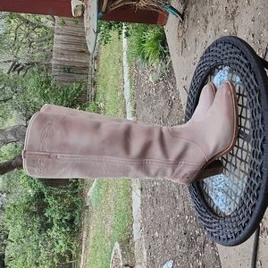 Rare soft pink vintage frye tall boots